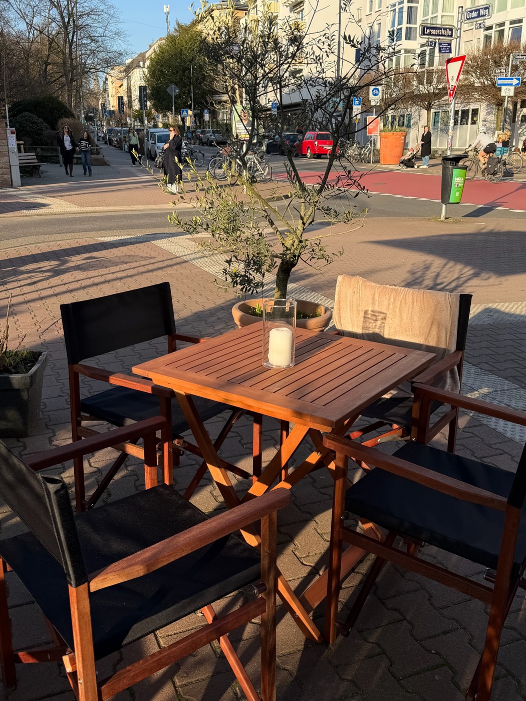 Terrasse des Nørdis am Oeder Weg in Frankfurt